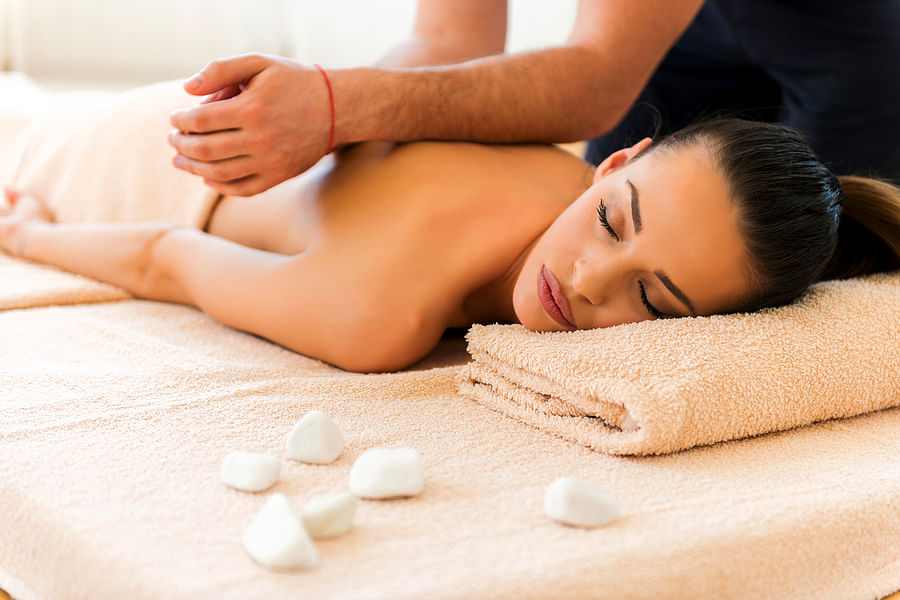 Deep tissue massage therapy