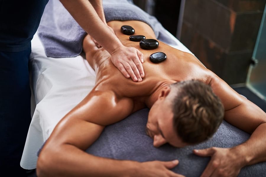 hot stone massage muscle relaxation