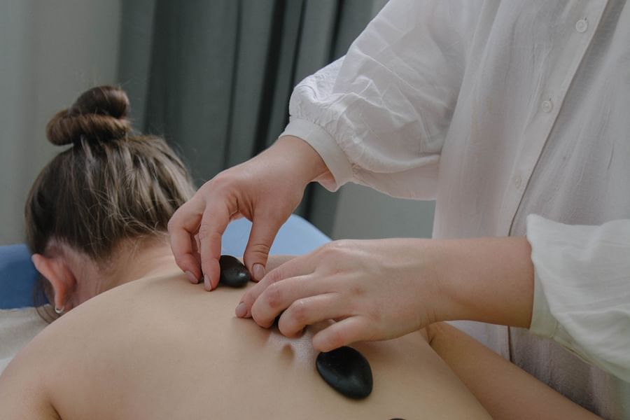 stress relief hot stone massage